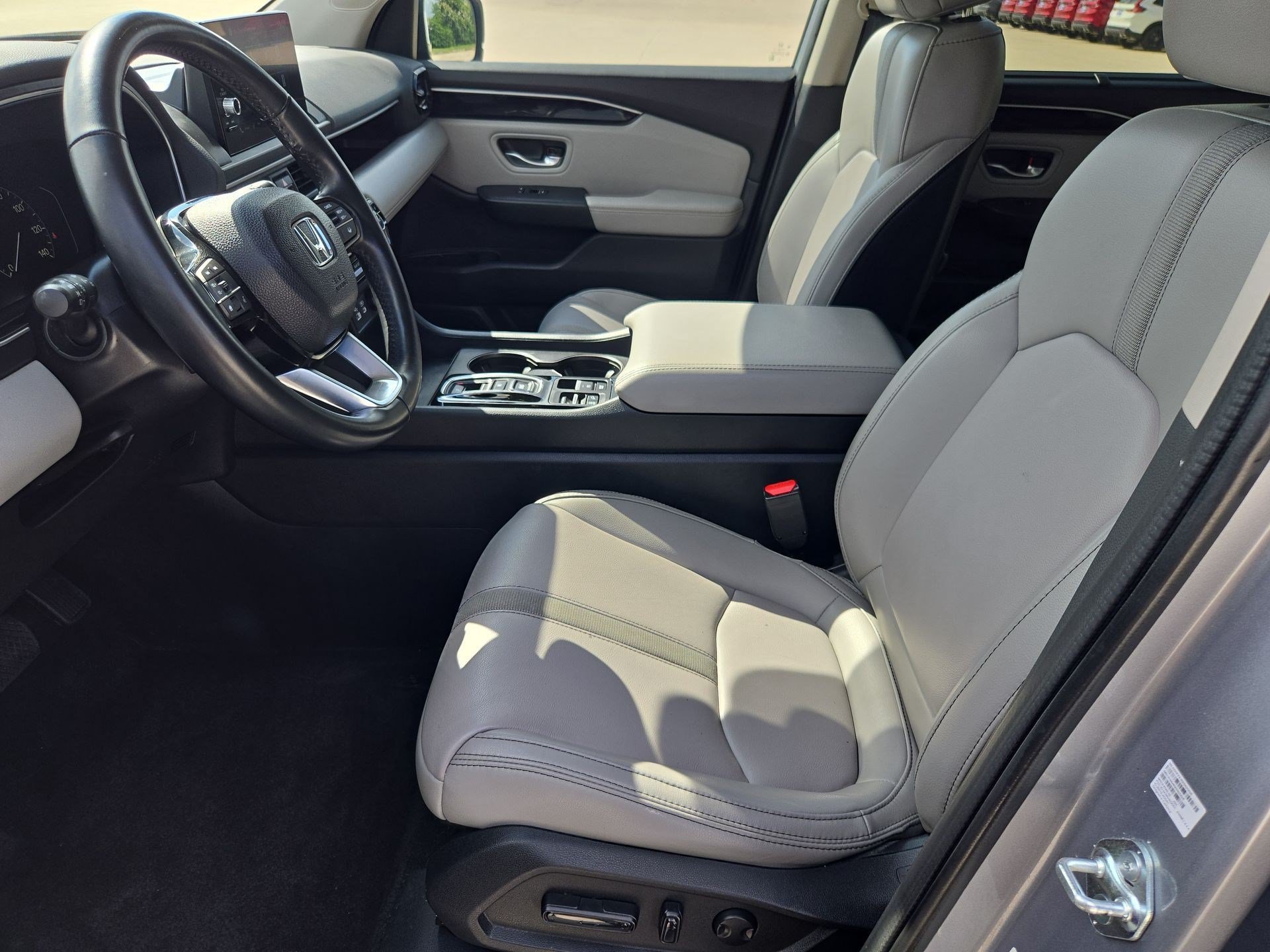 2024 Honda Pilot EX-L - Photo 41