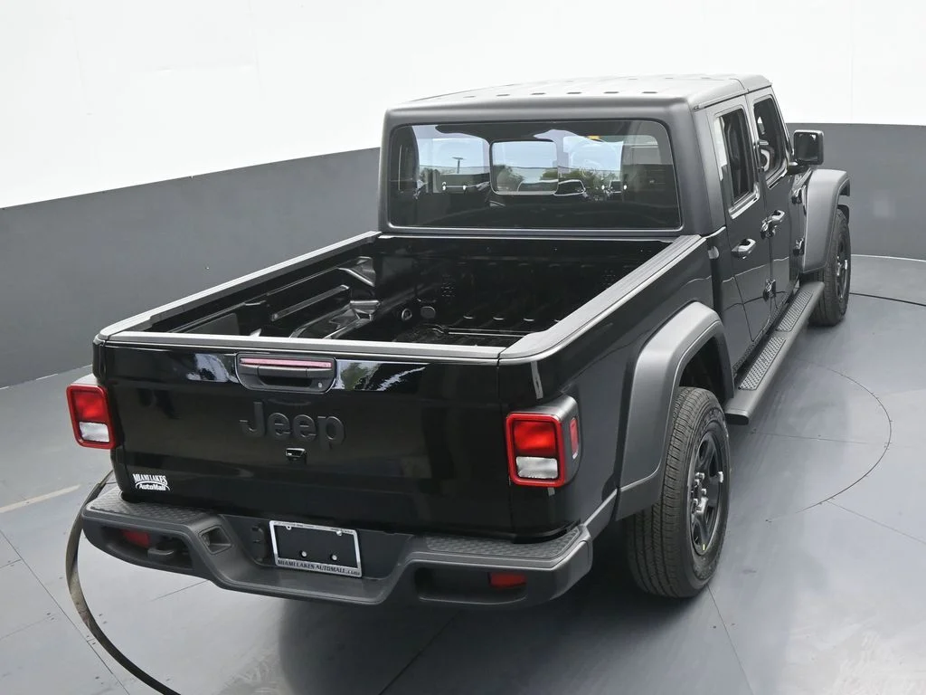 New 2026 Black Clear-Coat Exterior Paint Jeep Sport image 45