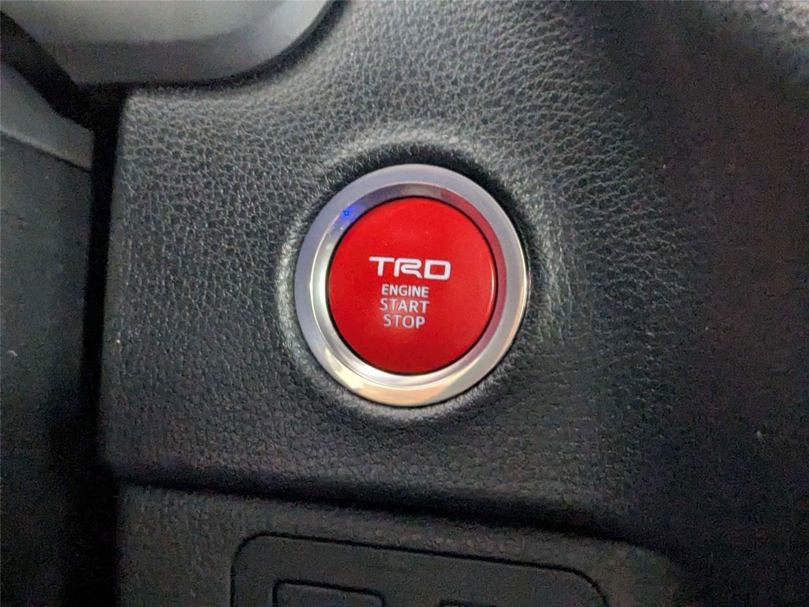 Used 2024 Magnetic Gray Metallic Toyota SR5 image 27