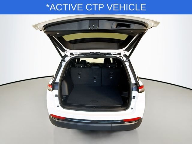 New 2025 Bright White Clear-Coat Exterior Paint Jeep Altitude X image 26