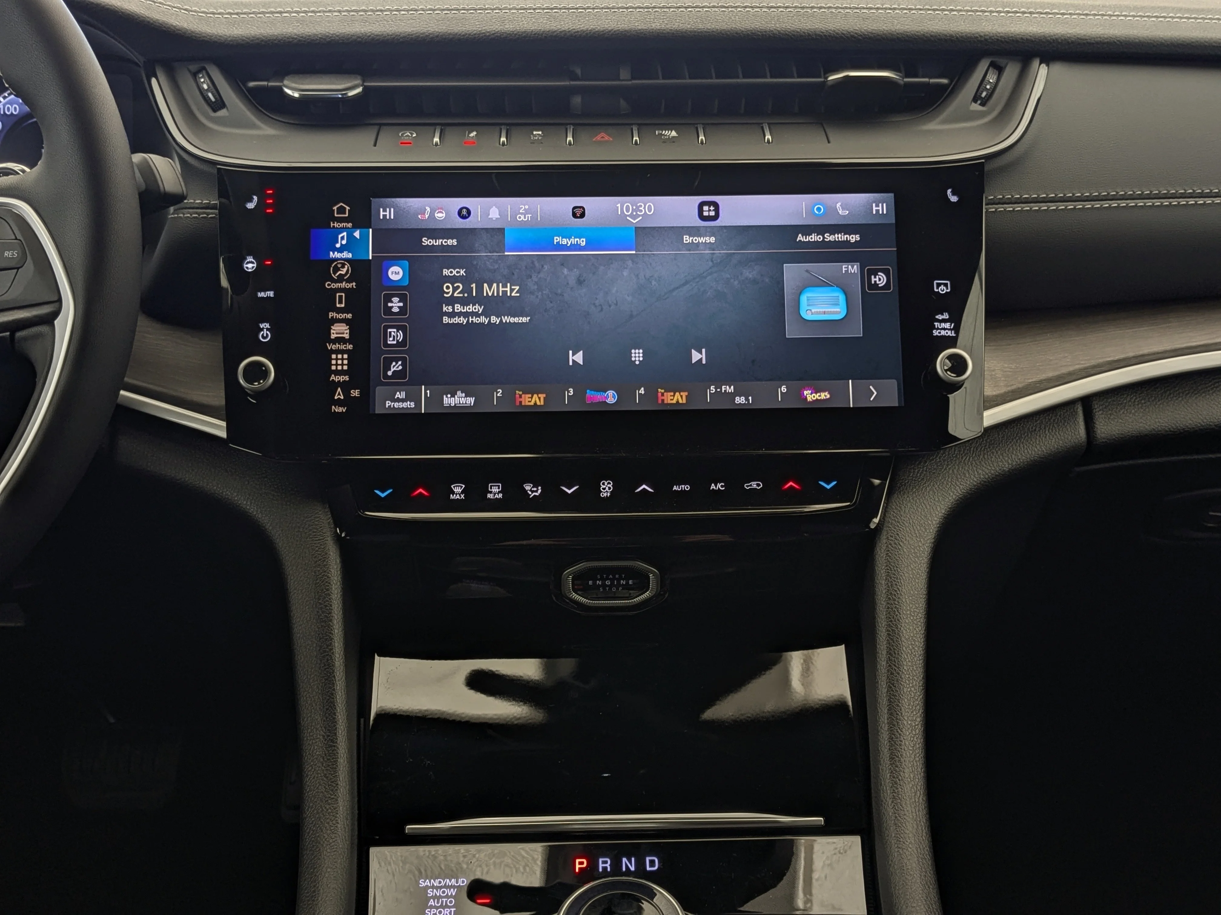 New 2026 White Jeep Altitude - - Altitude Appearance Pkg - Power Sunroof - 2.0L I4 Turbo & More image 20