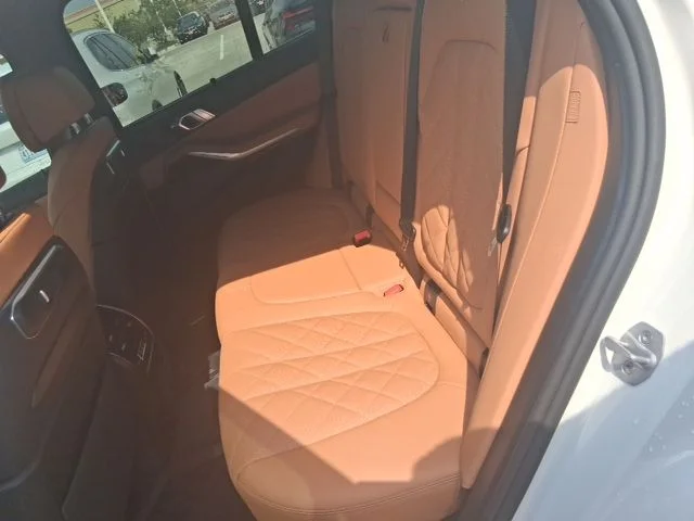 2026 BMW X5 40i - Photo 11