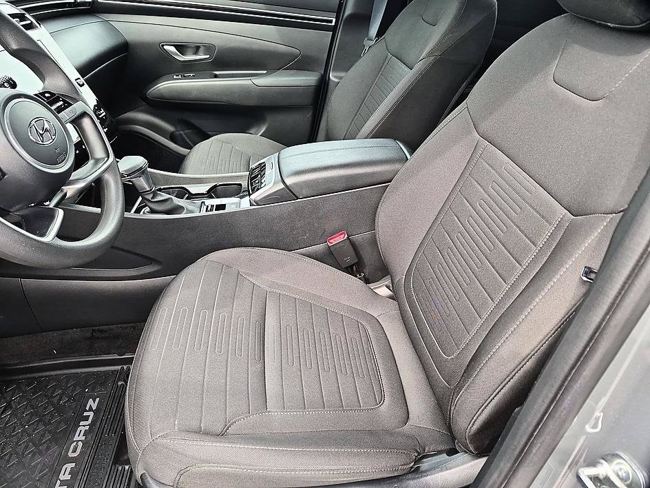 Used 2024 Hampton Gray Hyundai SEL image 15