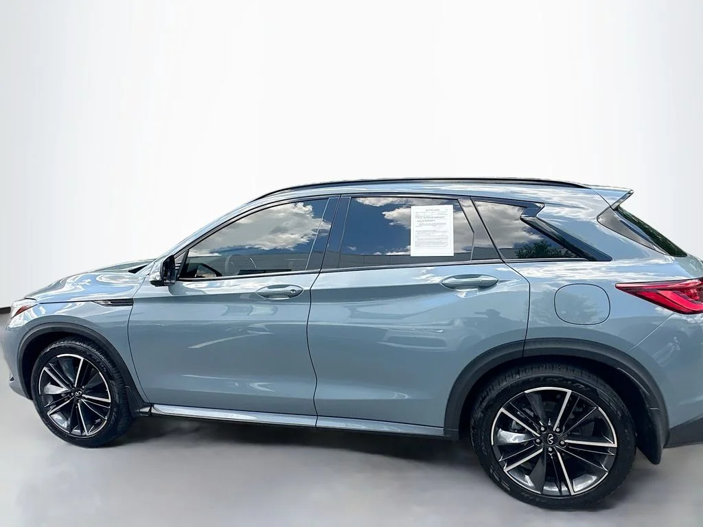 Used 2023 Slate Gray INFINITI SPORT image 4