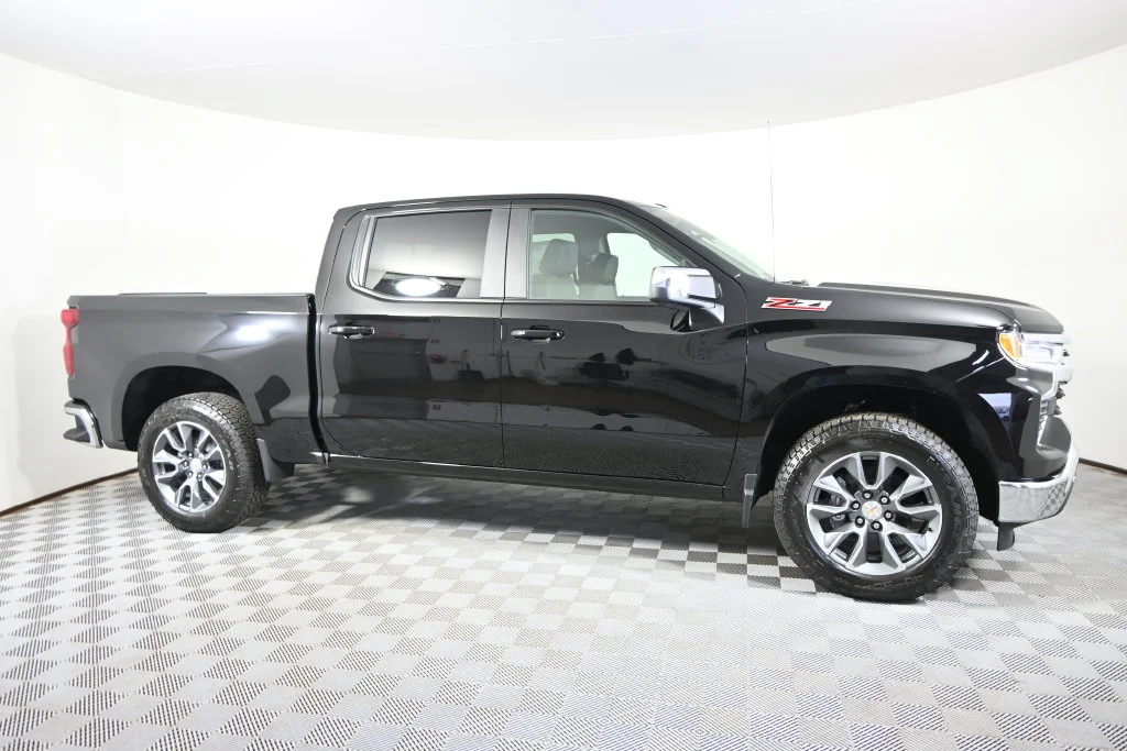 New 2026 Black Chevrolet LT image 9