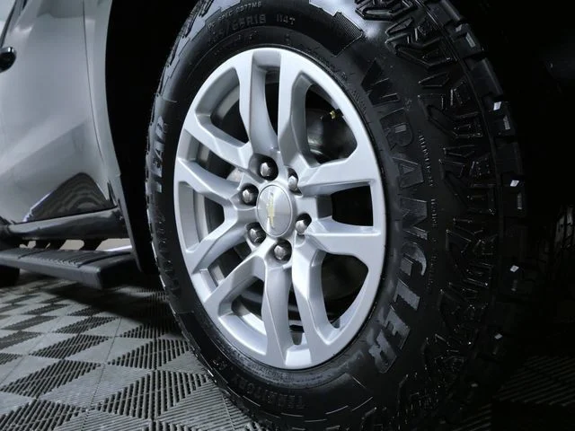 Used 2019 Black Chevrolet LT image 2