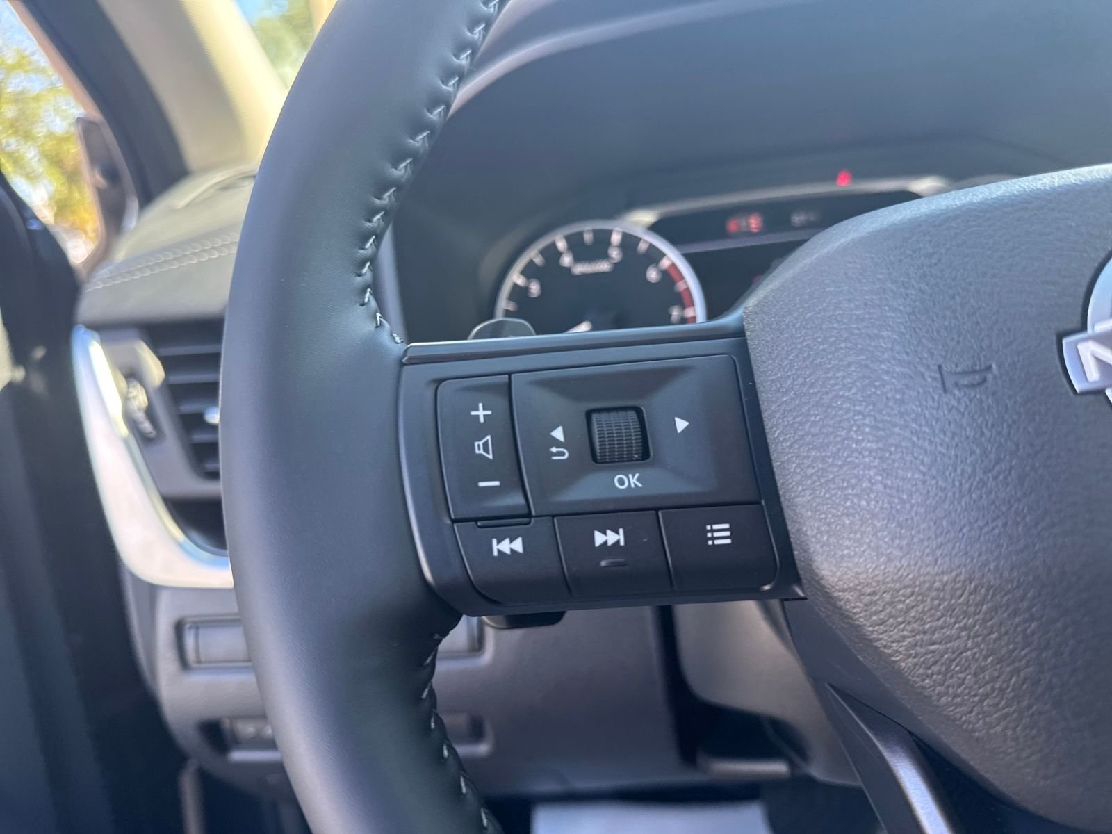 New 2026 Nissan Rogue SV 4D Sport Utility