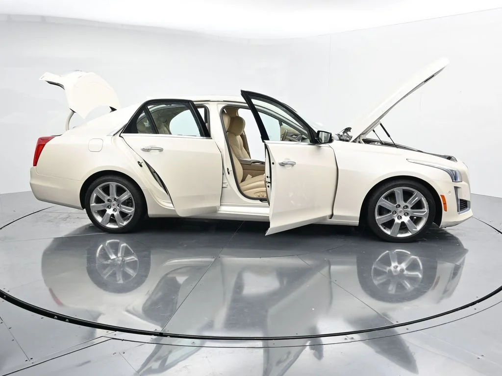 Used 2014 White Cadillac 3.6L Performance image 37