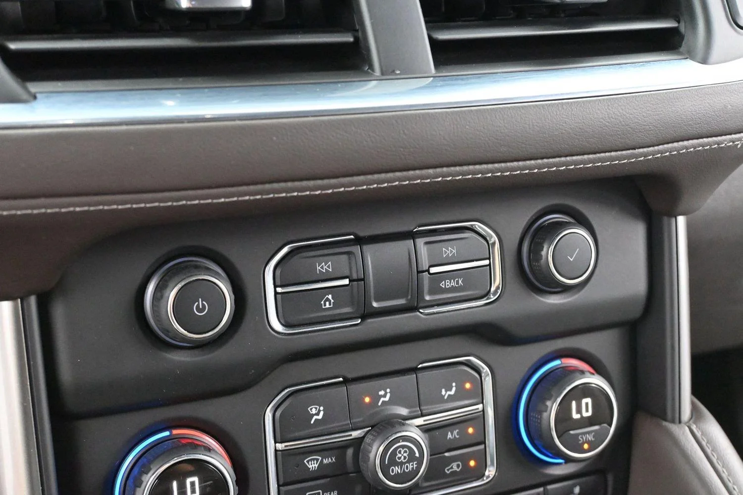 Used 2021 Black Chevrolet LT image 26