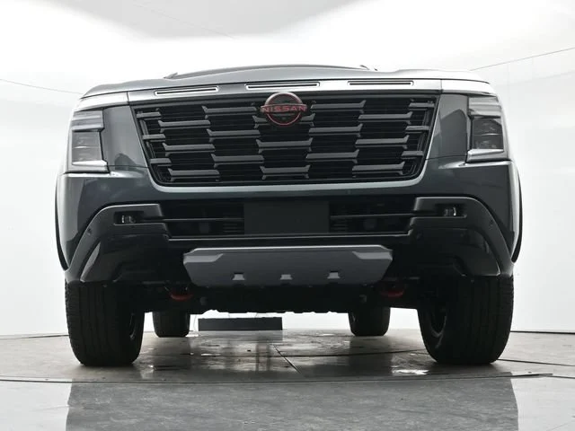 Used 2025 Alpine Metallic/super Black Nissan PRO-4X image 25
