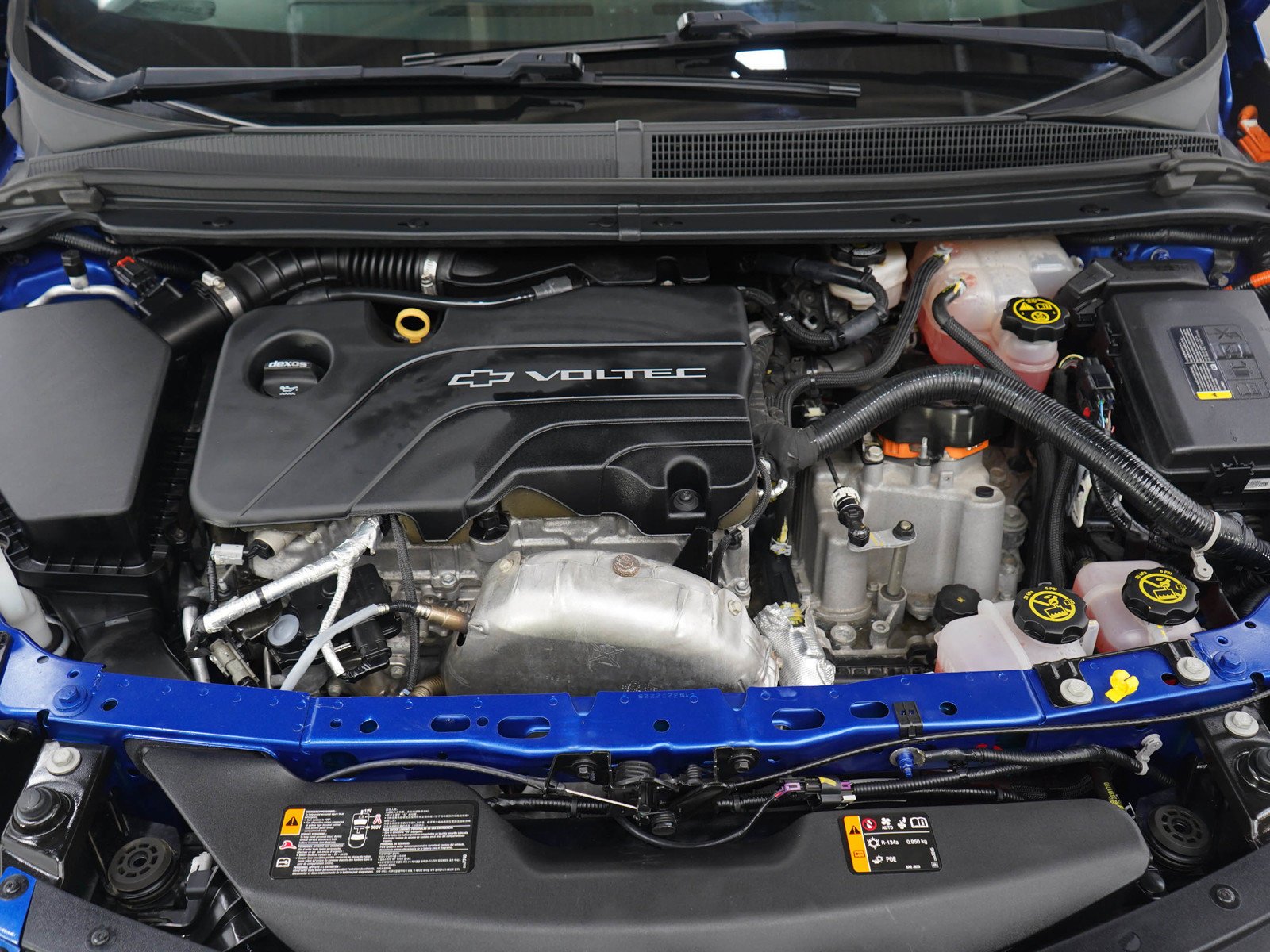 Used 2017 Kinetic Blue Metallic Chevrolet LT image 23