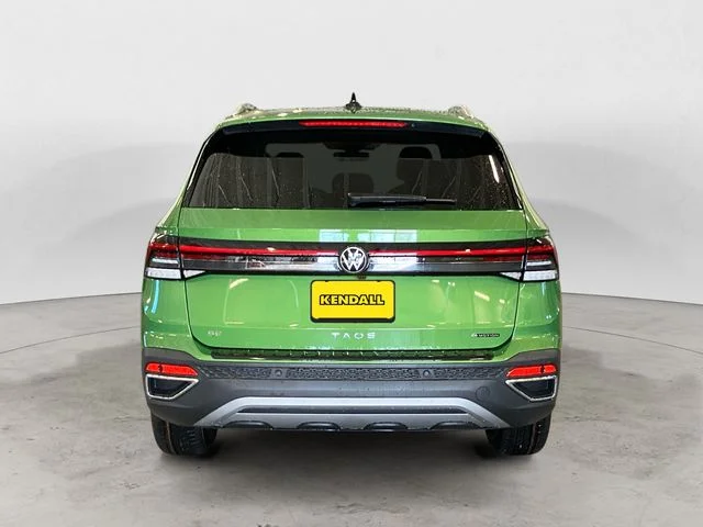 New 2026 Green Volkswagen 1.5T SE image 5