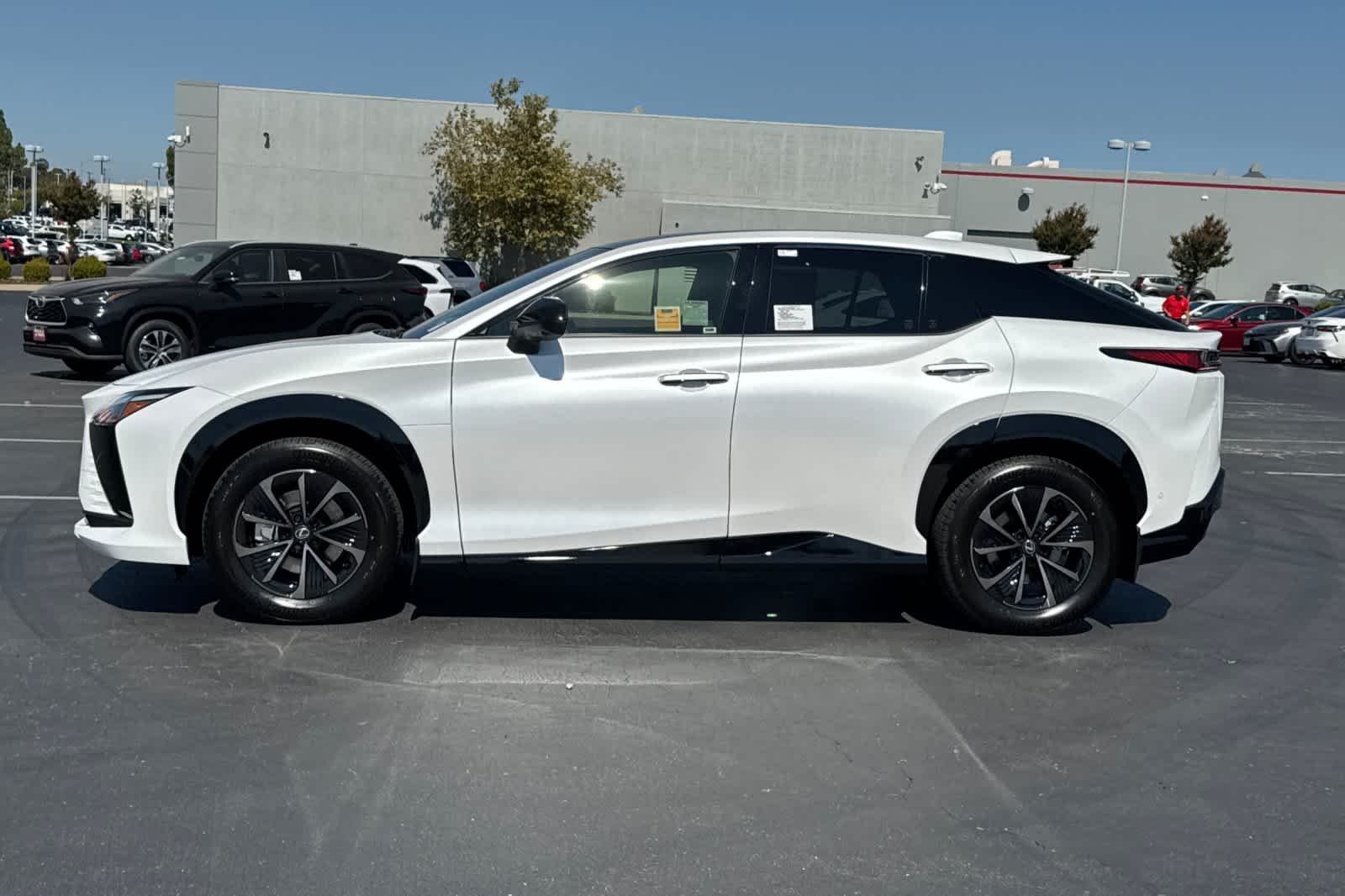 New 2026 Oxygen White Lexus  450e PREMIUM AWD image 9