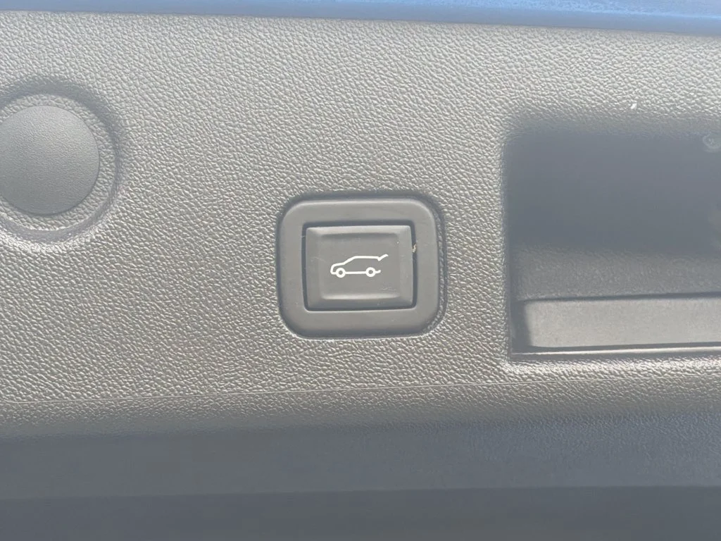 2024 Chevrolet Equinox LT - Photo 32