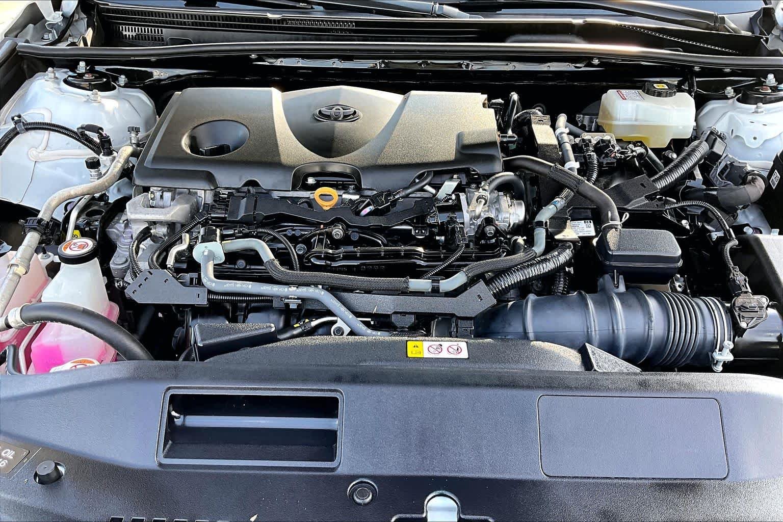 Used 2023 Wind Chill Pearl Toyota Hybrid XSE image 29