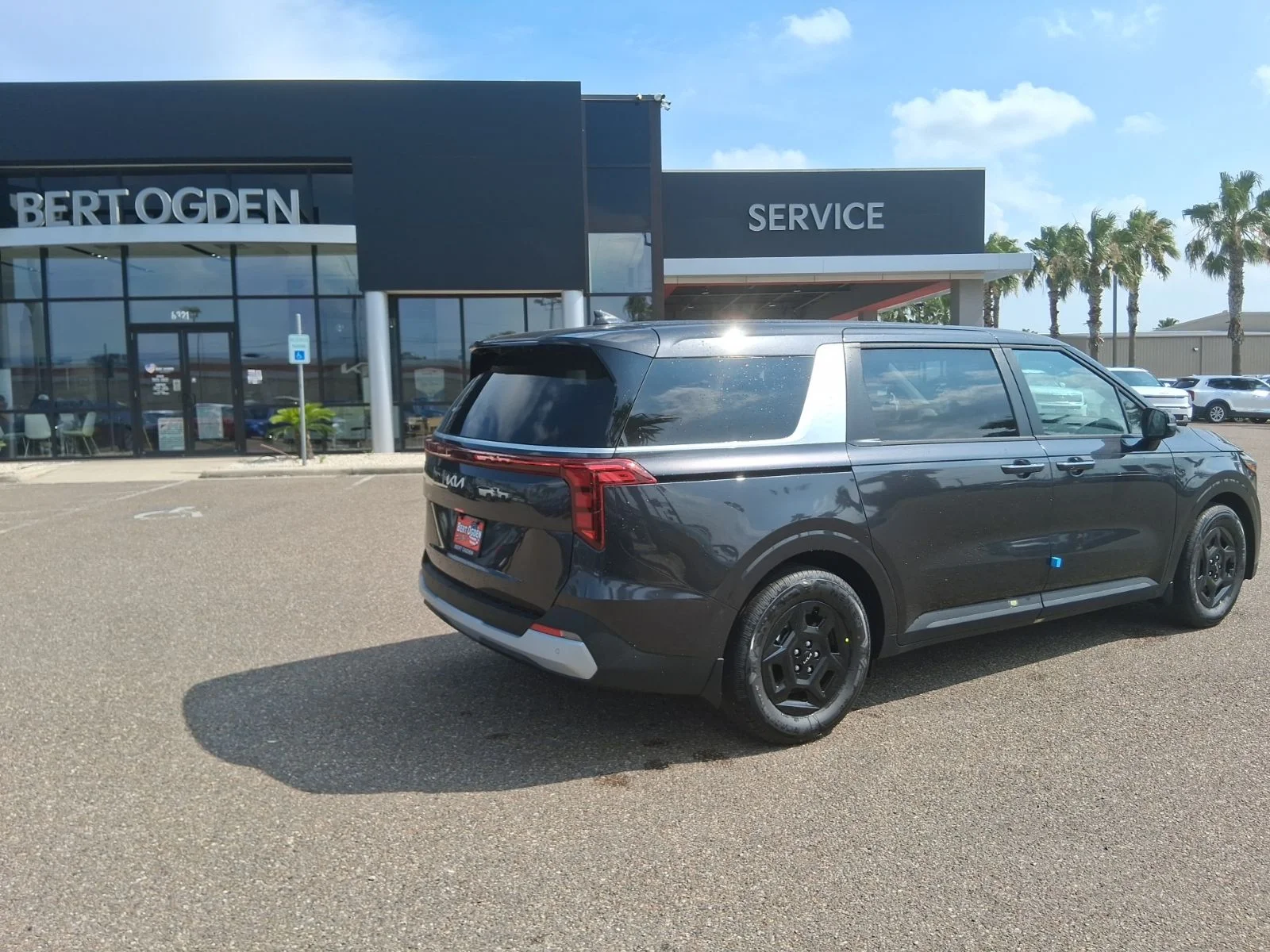 New 2026  Kia LXS image 4