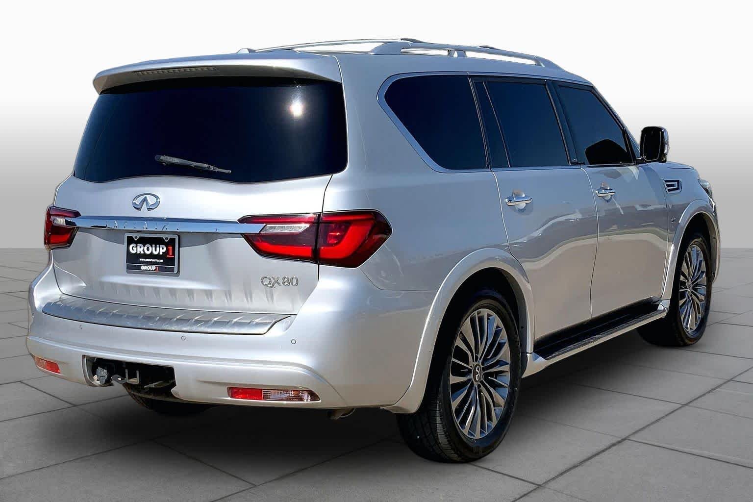 Used 2019 Liquid Platinum INFINITI LUXE image 13