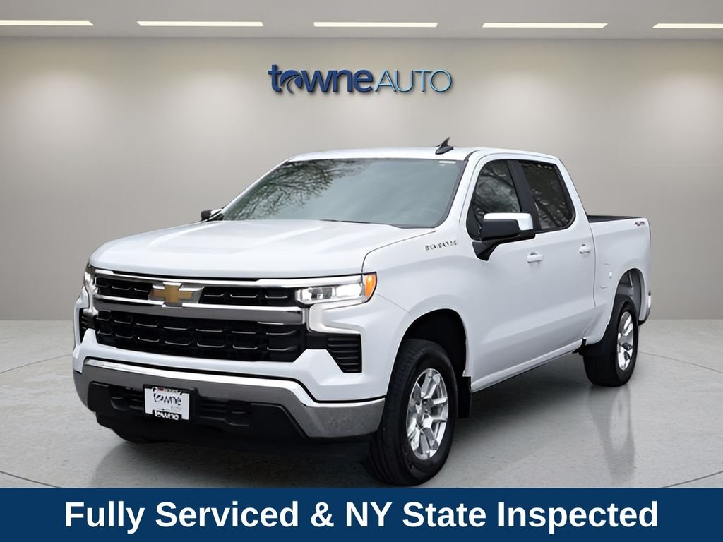Used 2023 White Chevrolet LT image 2