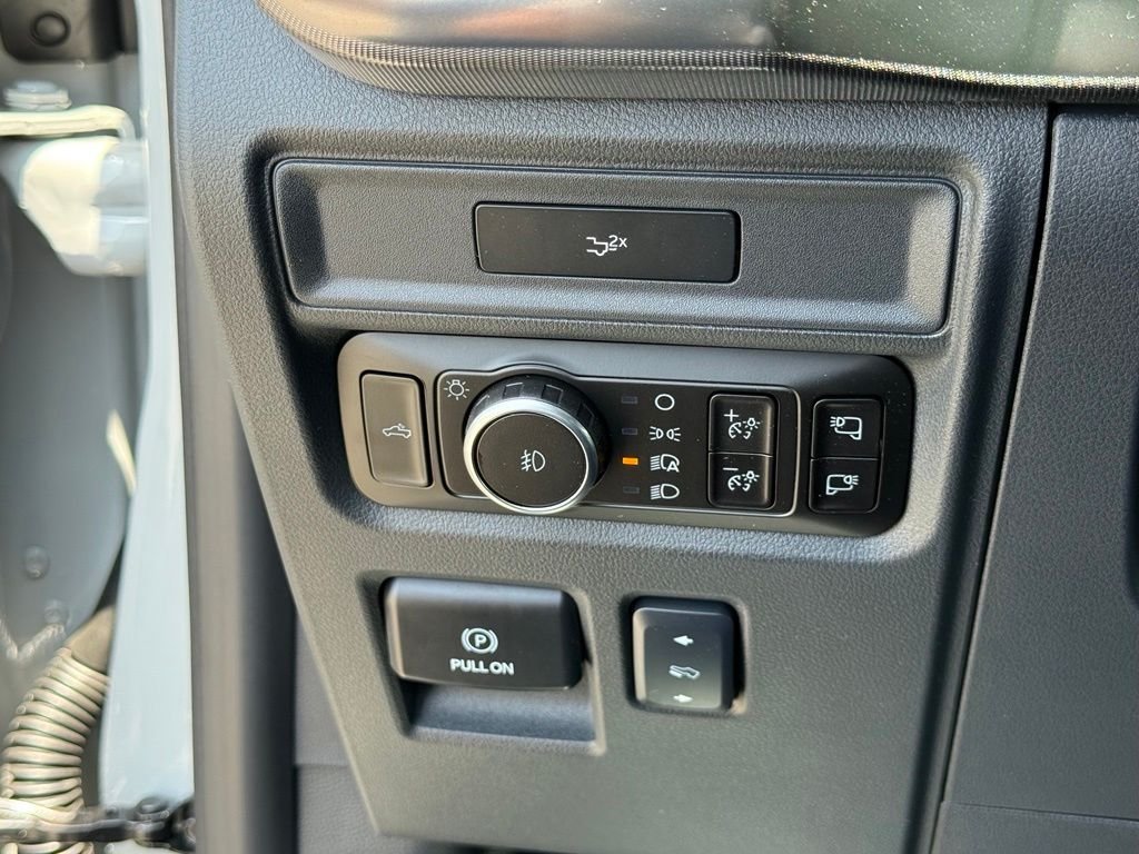 New 2026 Avalanche Ford Lariat® image 16