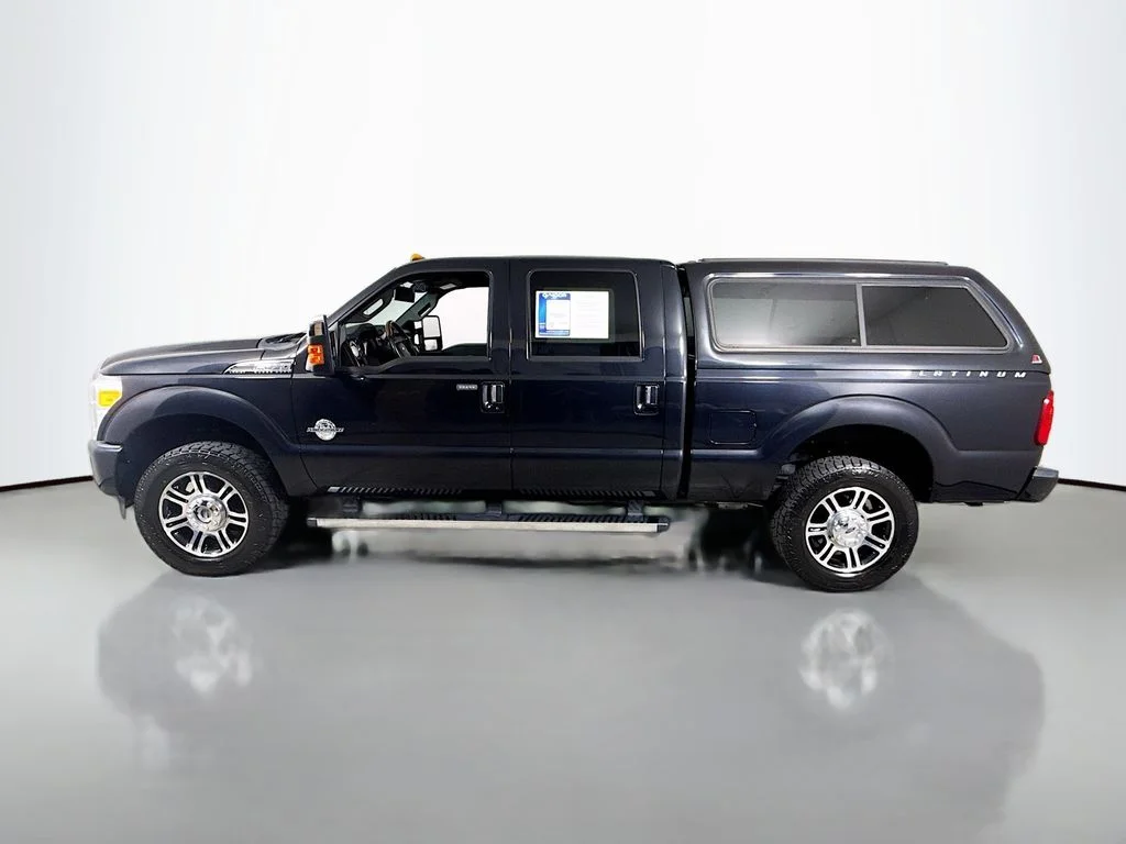 Used 2015 Tuxedo Black Metallic Ford Platinum image 10