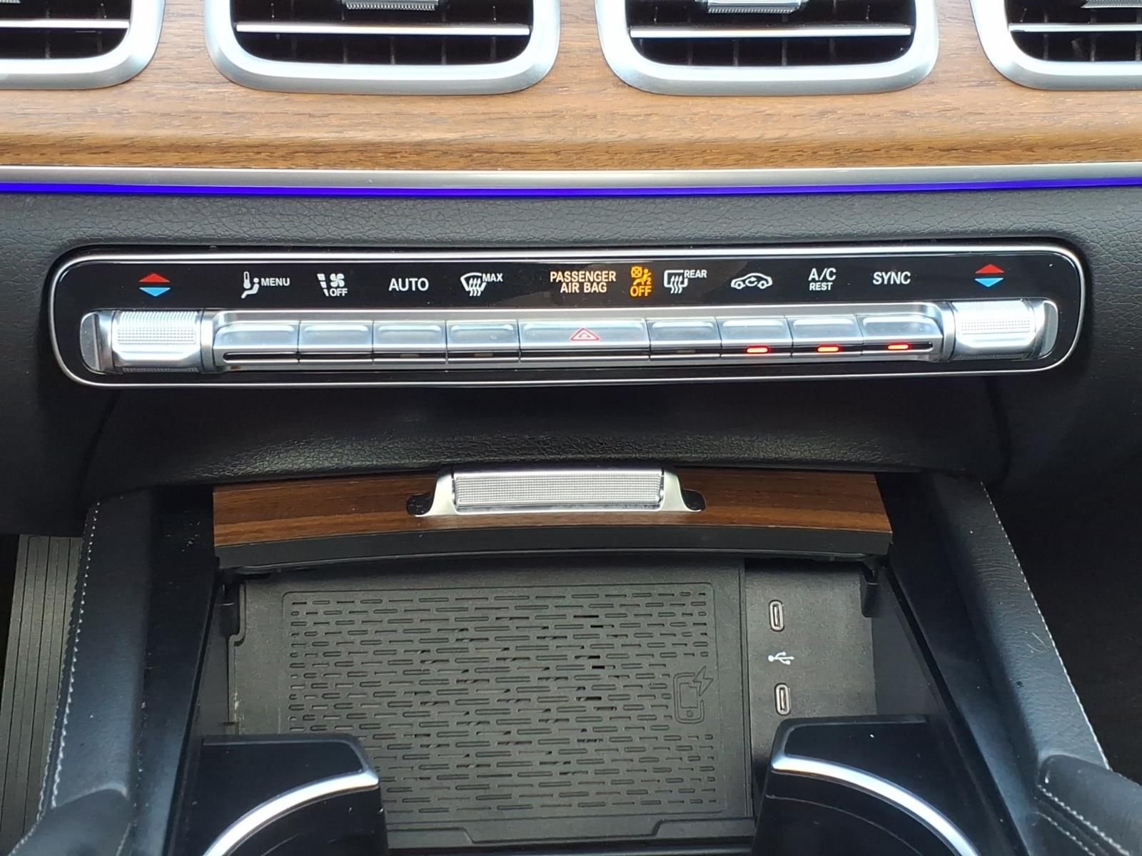 Certified Used 2025  Mercedes-Benz GLE 350 image 20