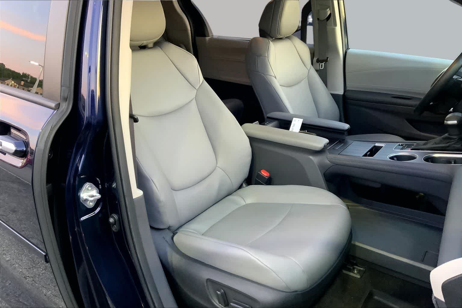 Used 2023 Blueprint Toyota XLE image 9