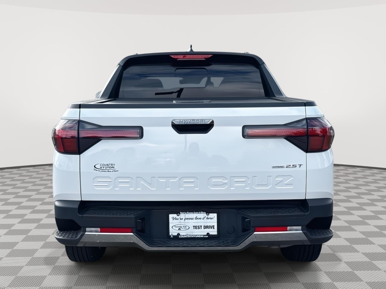 Used 2024 Atlas White Hyundai Limited image 6