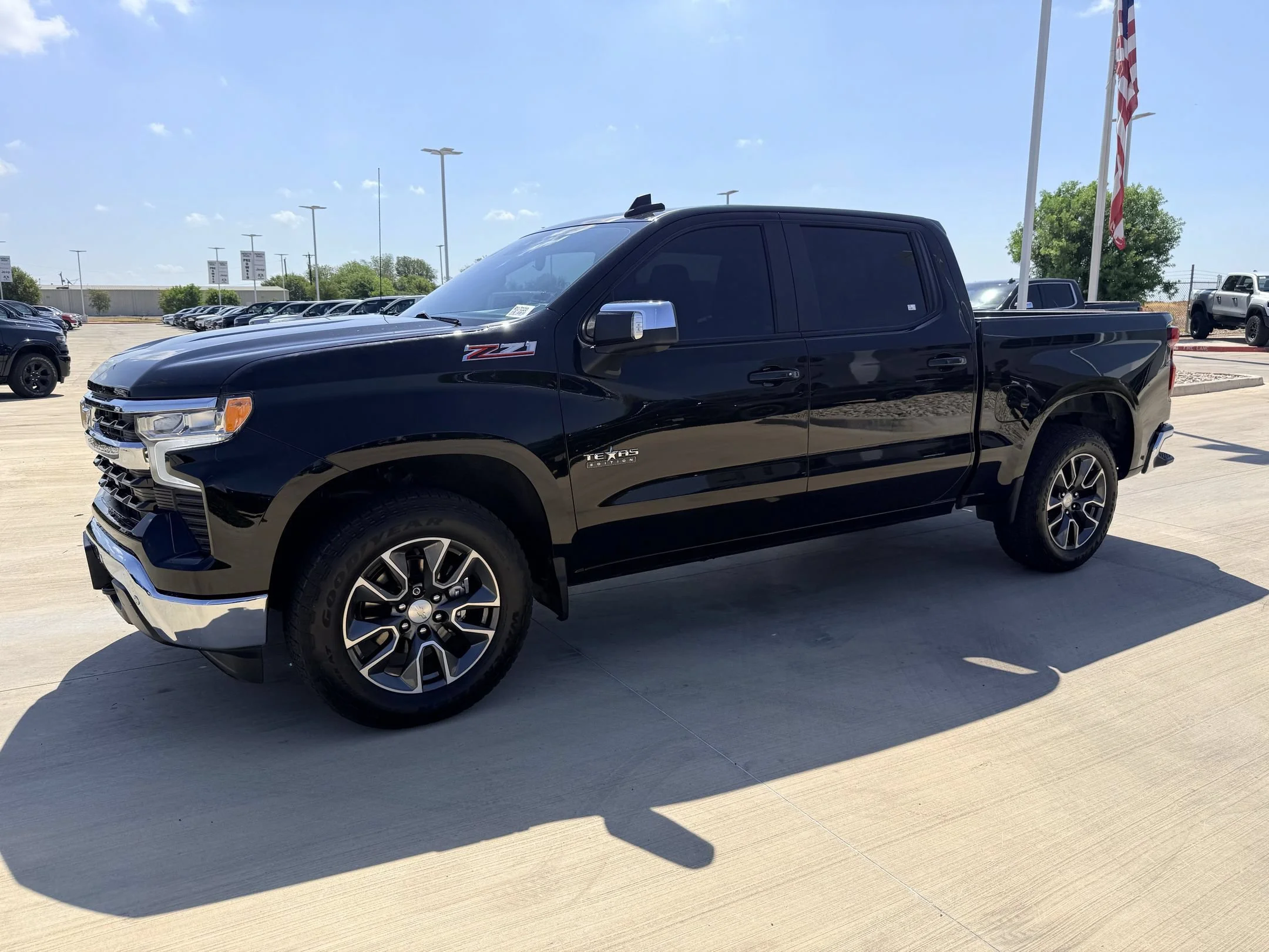 Used 2024 Black Chevrolet LT image 10
