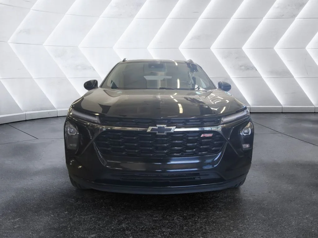 Used 2024 Black Chevrolet 2RS image 2
