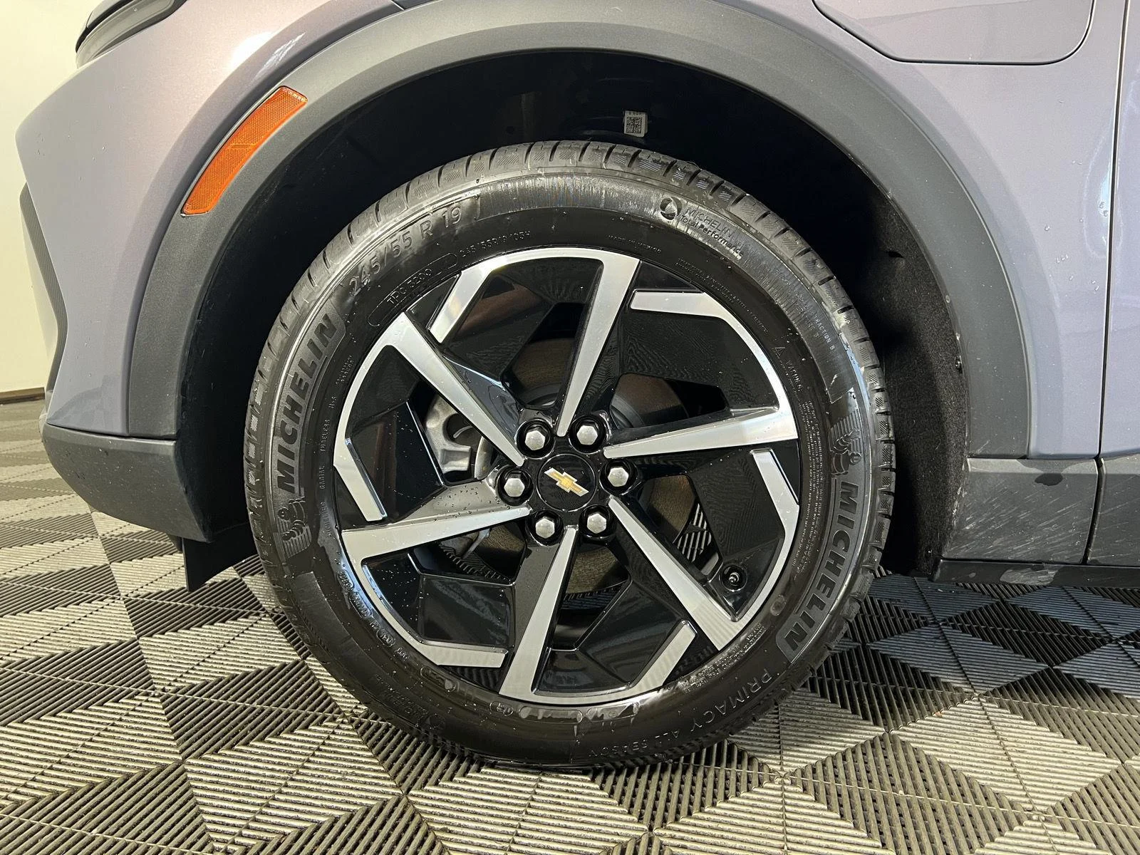 New 2026 Galaxy Gray Metallic Chevrolet LT image 29