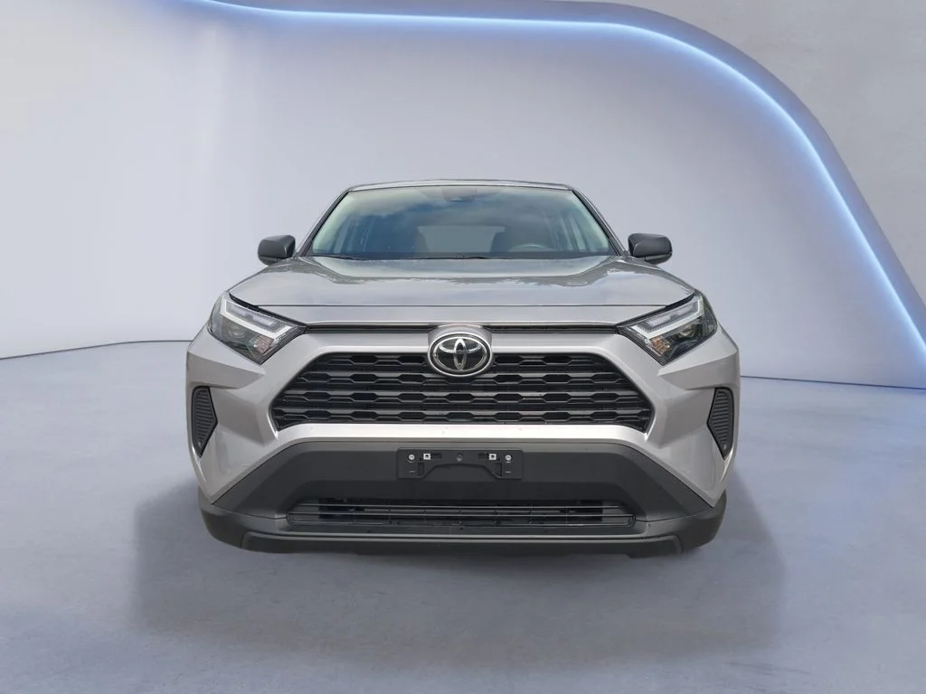 Used 2025 Silver Sky Metallic Toyota LE image 9