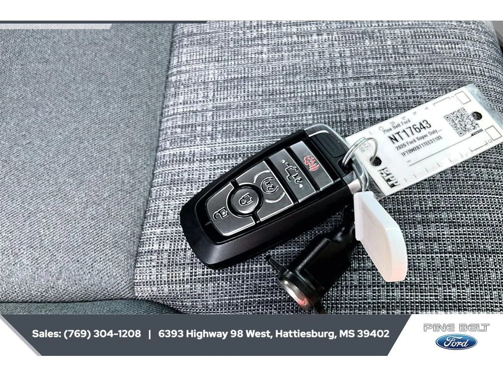 New 2026 Avalanche Ford F-250® XLT image 9