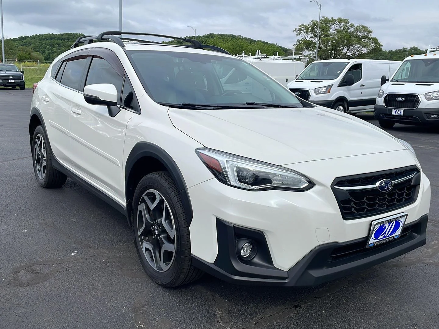 Used 2020 Crystal White Pearl Subaru Limited image 7
