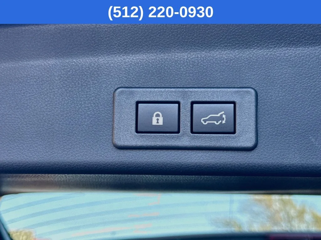 New 2027 Gray Subaru Premium image 32