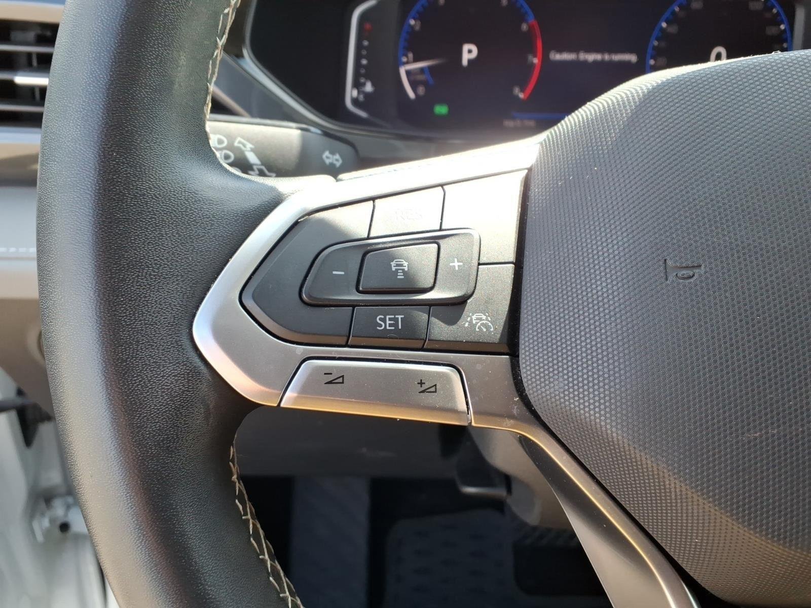 2022 Volkswagen Taos SEL - Photo 21