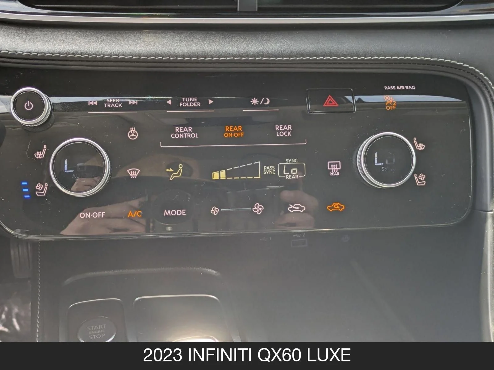 Used 2023 Warm Titanium INFINITI LUXE image 21