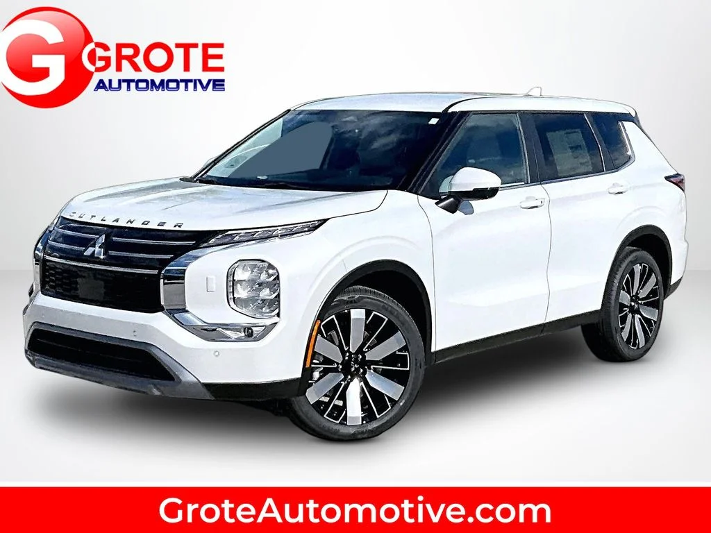 New 2026 White Mitsubishi SE image 1