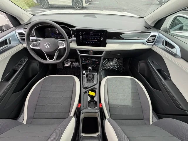New 2026 White Volkswagen 1.5T SE image 11