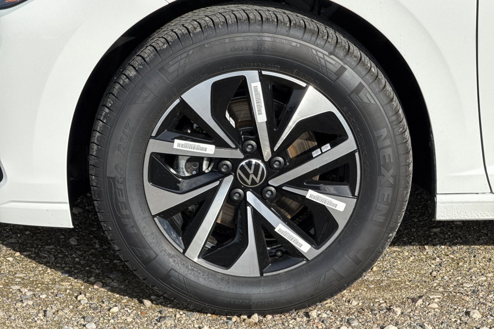 New 2026 Pure White Volkswagen S image 23
