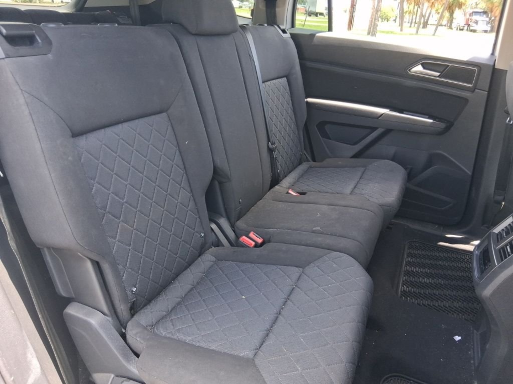 Used 2019 Silver Volkswagen 2.0T S image 18
