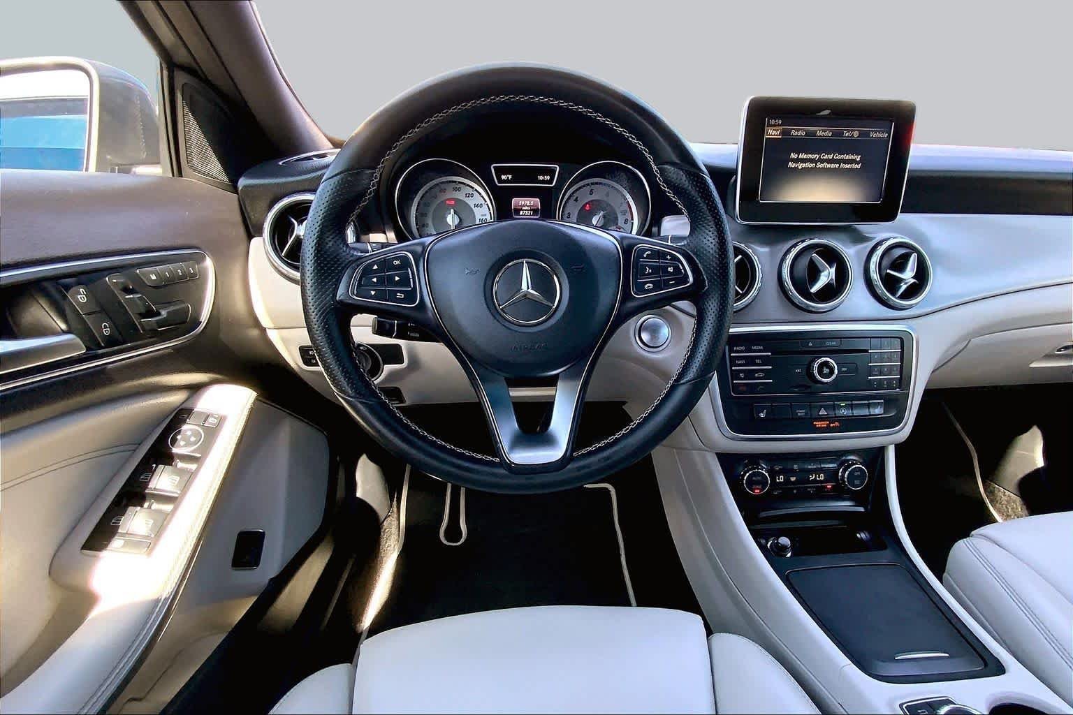 Used 2016 Mountain Gray Metallic Mercedes-Benz GLA 250 image 6