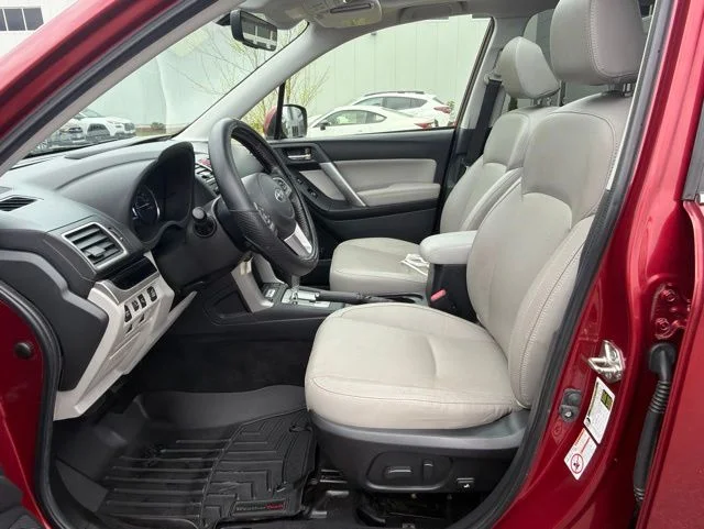 Used 2017 Red Subaru 2.5i Limited image 27
