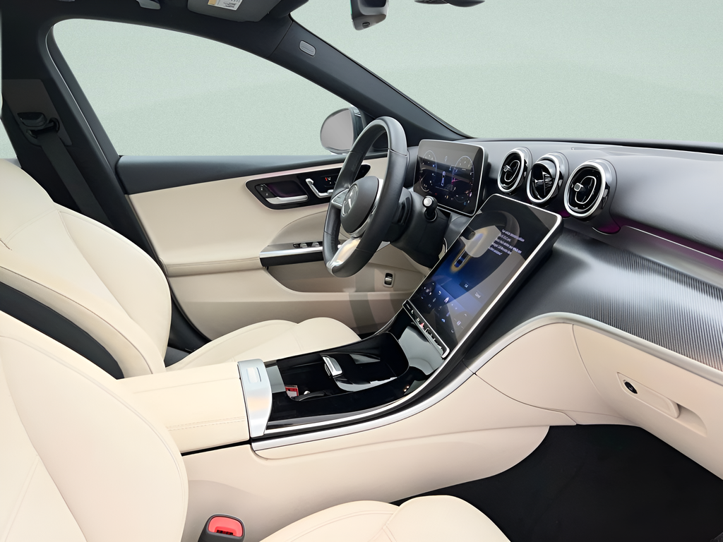 Used 2025  Mercedes-Benz C 300 image 28