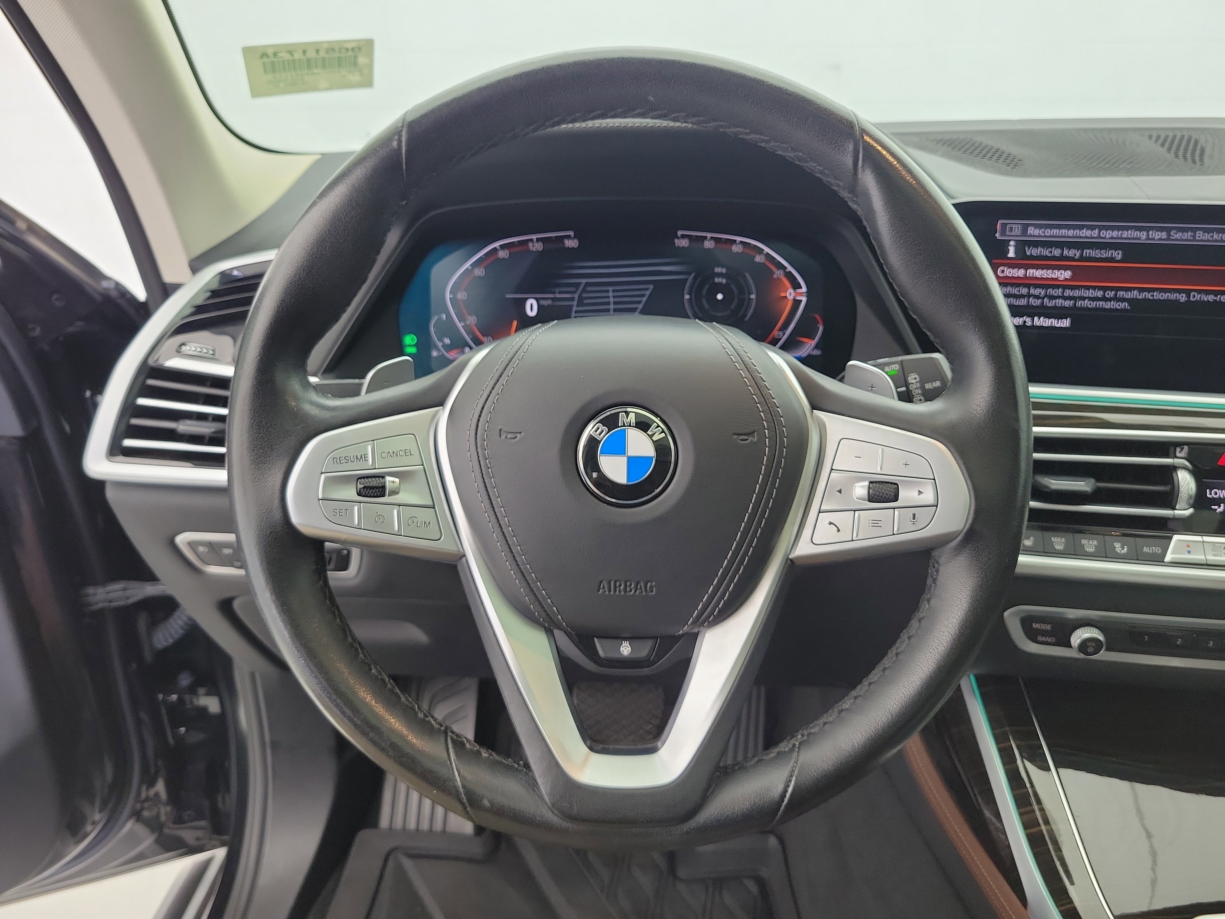 Used 2021 Black Sapphire Metallic BMW xDrive40i image 25