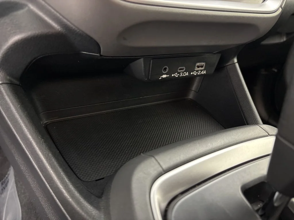 Used 2025 Silver Subaru Premium image 47
