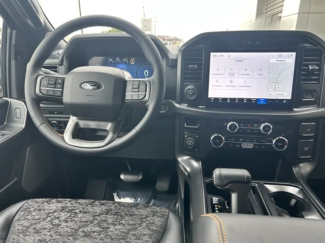 New 2026 Agate Black Metallic FORD Tremor® image 2
