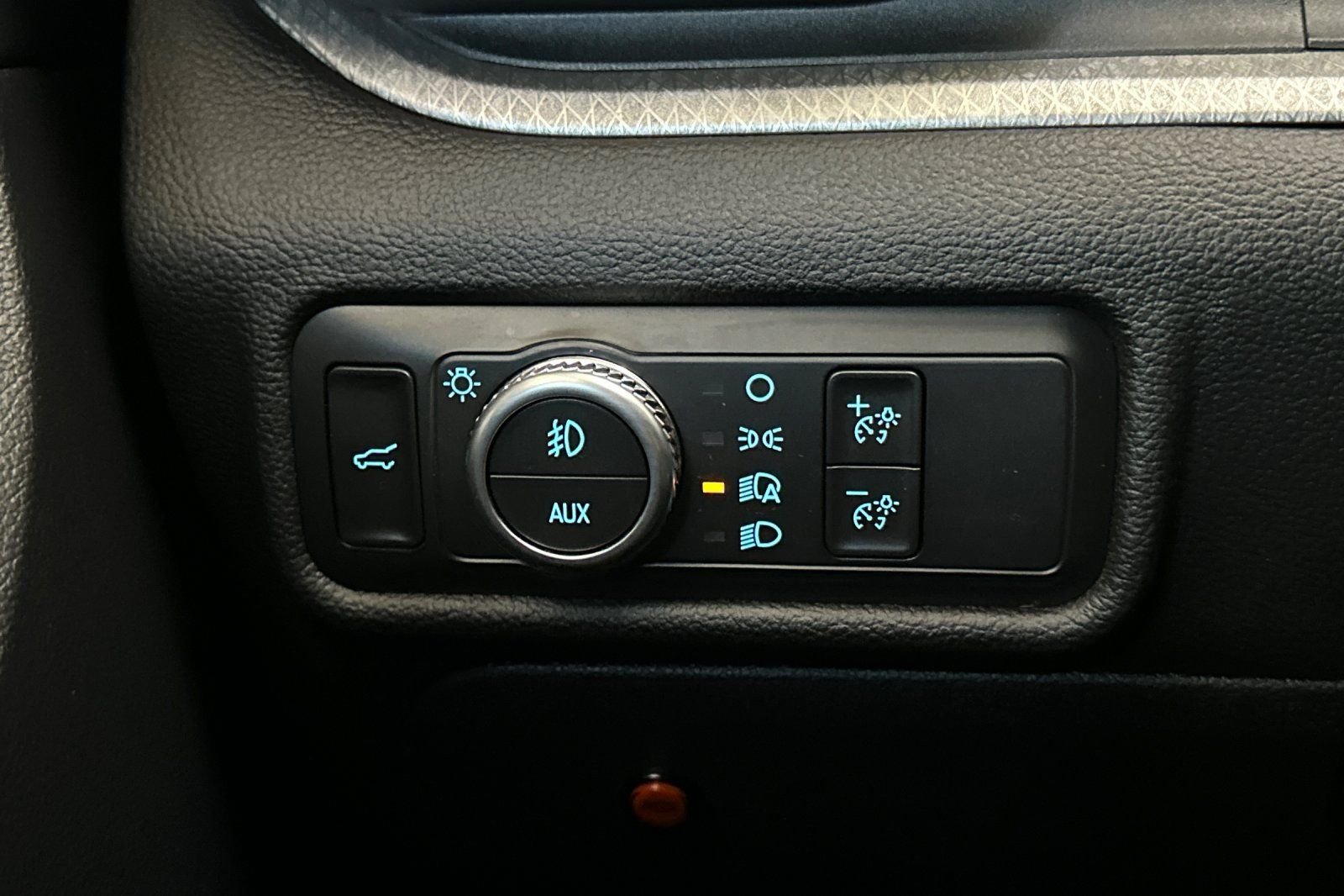 Used 2022 White Ford Timberline image 30