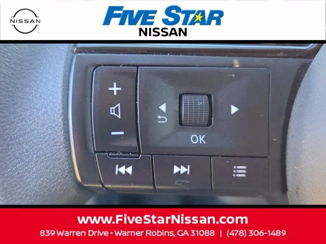 Used 2021 Red Nissan SV image 24
