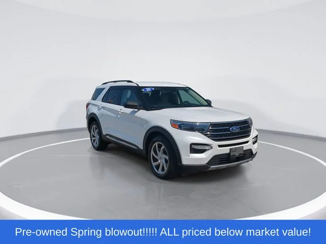 Used 2020 White Ford XLT image 2