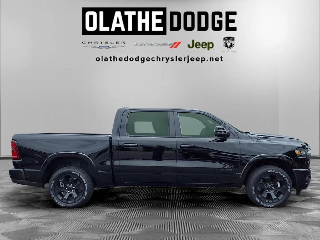 Certified Used 2025 Black Ram Big Horn/Lone Star image 28